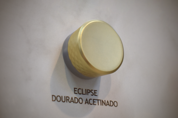 Puxador Eclipse Dourado Acetinado C/ Luz de Led (36mm) - Imagem 3